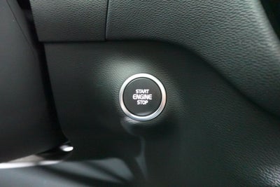 2025 Volvo XC40 Plus Dark Theme