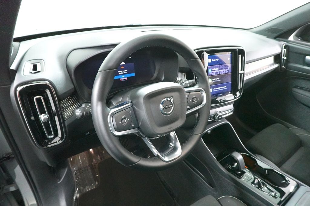 2025 Volvo XC40 Plus Dark Theme