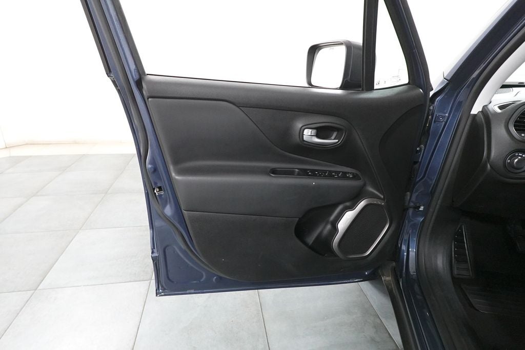 2023 Jeep Renegade Latitude 4x4