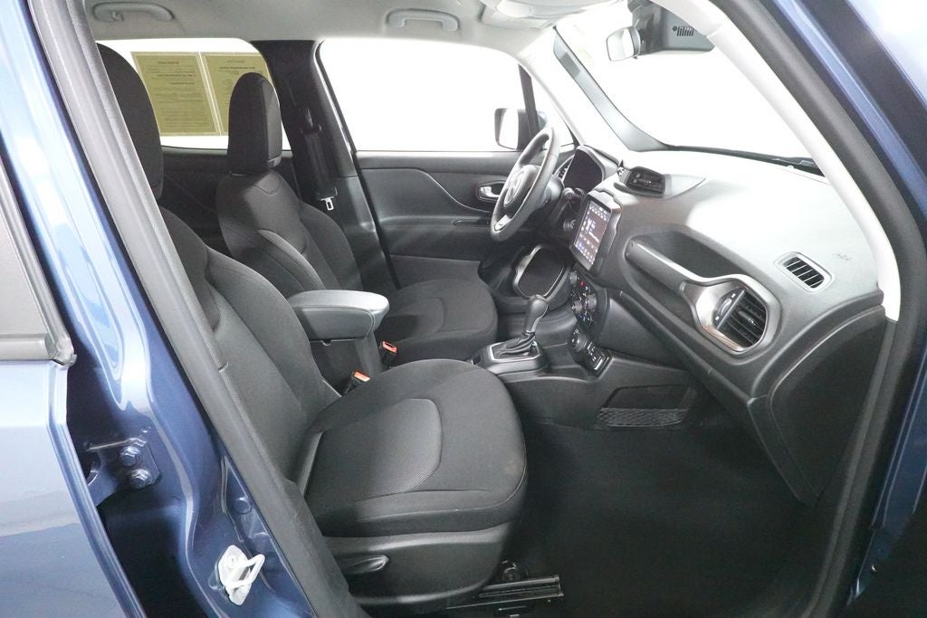 2023 Jeep Renegade Latitude 4x4