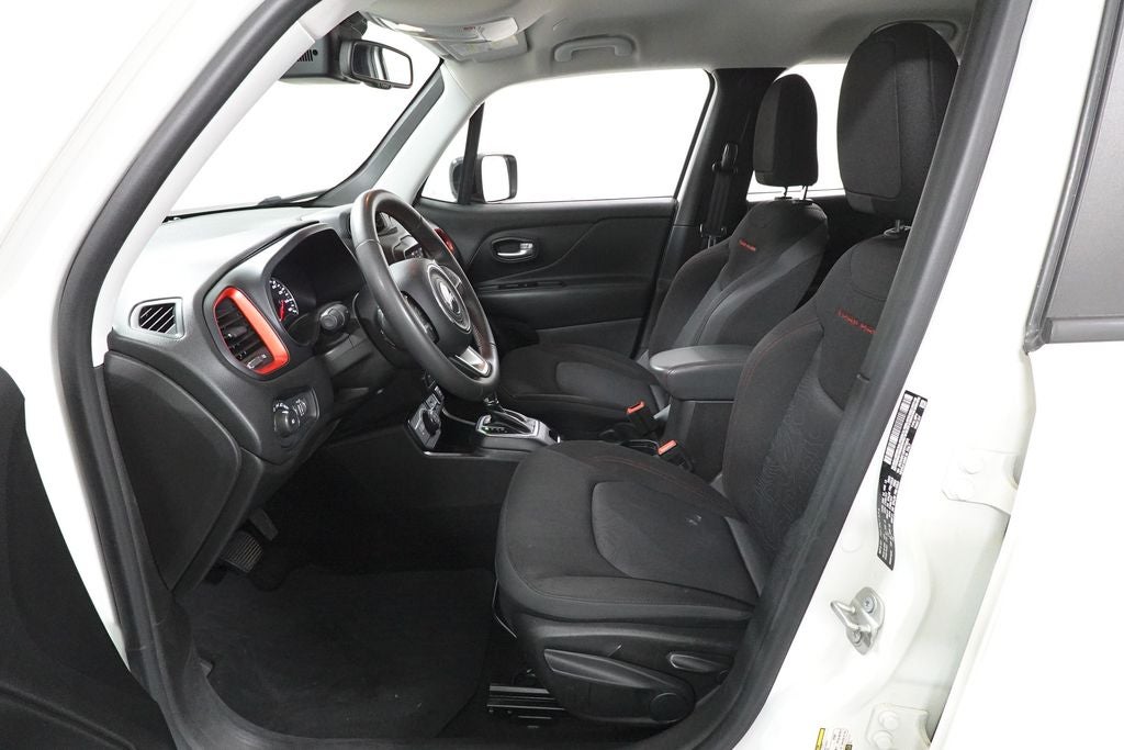 2023 Jeep Renegade Trailhawk