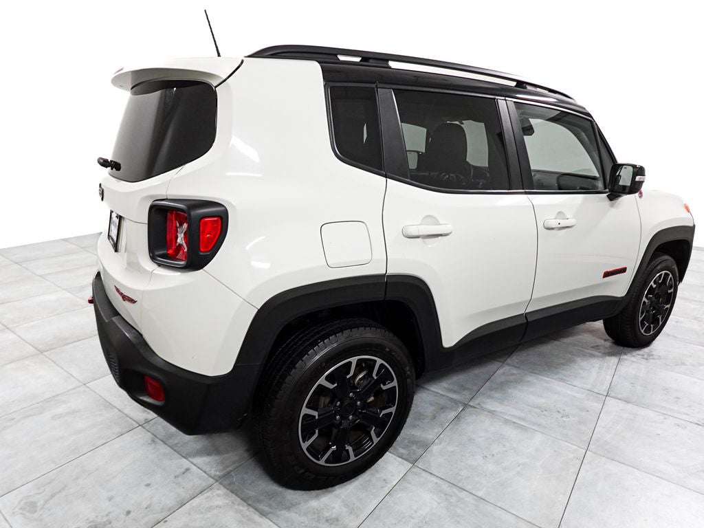 2023 Jeep Renegade Trailhawk