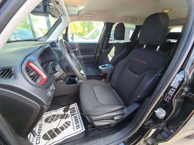 2023 Jeep Renegade Trailhawk