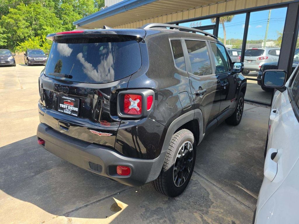 2023 Jeep Renegade Trailhawk