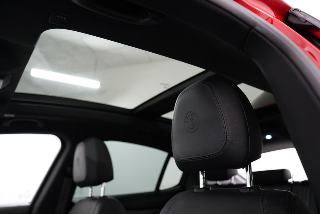 2023 Alfa Romeo Stelvio Veloce
