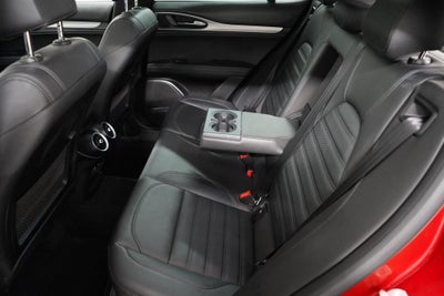 2023 Alfa Romeo Stelvio Veloce