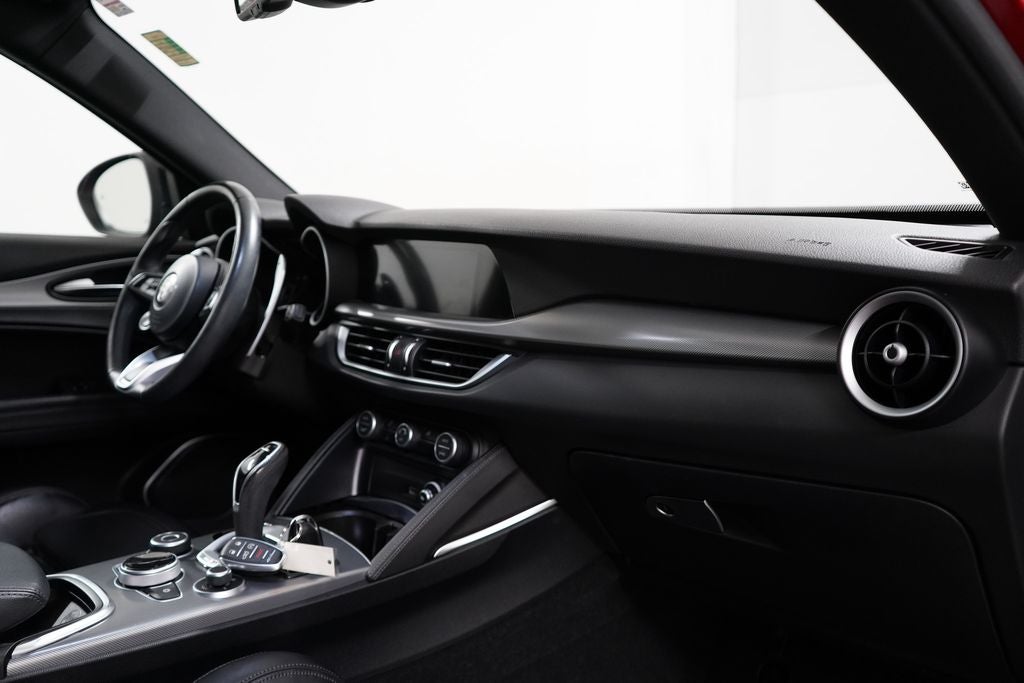 2023 Alfa Romeo Stelvio Veloce