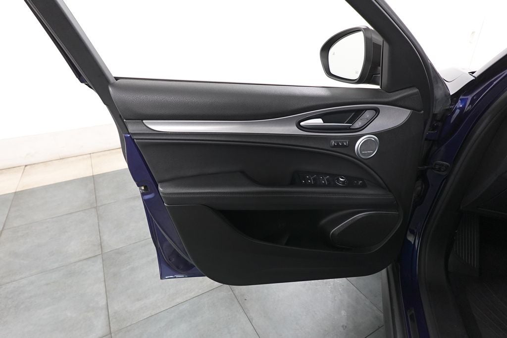 2019 Alfa Romeo Stelvio Ti