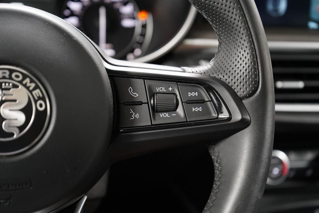 2023 Alfa Romeo Stelvio Ti