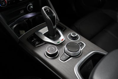 2023 Alfa Romeo Stelvio Ti
