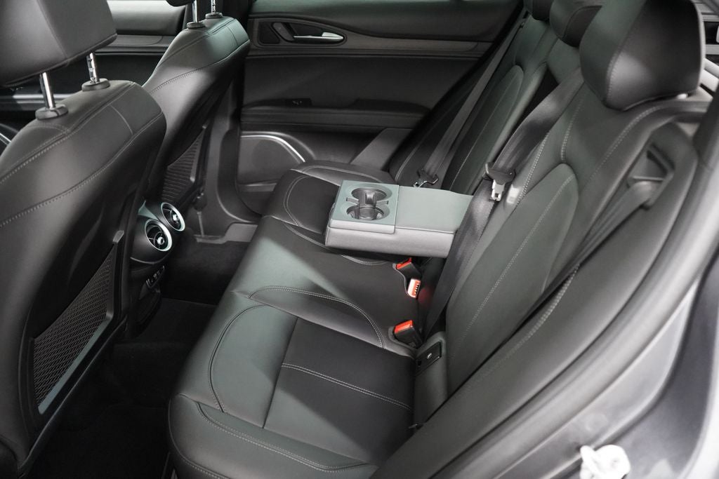 2023 Alfa Romeo Stelvio Ti