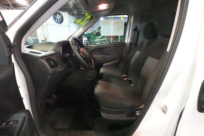 2022 RAM ProMaster City Cargo Van Base