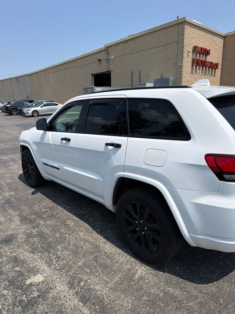 2020 Jeep Grand Cherokee Altitude