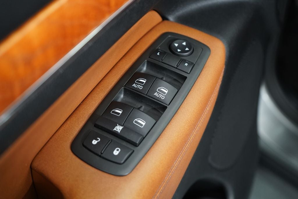 2013 Jeep Grand Cherokee Overland