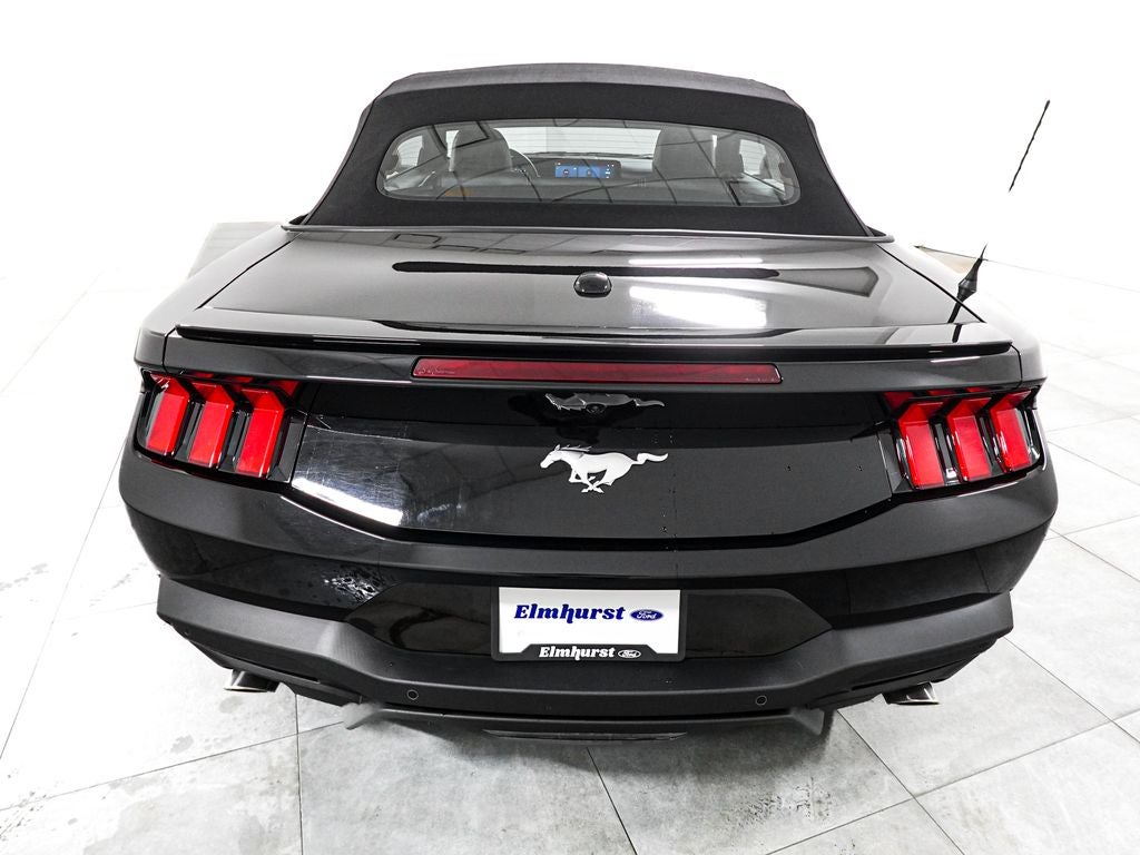 2025 Ford Mustang EcoBoost