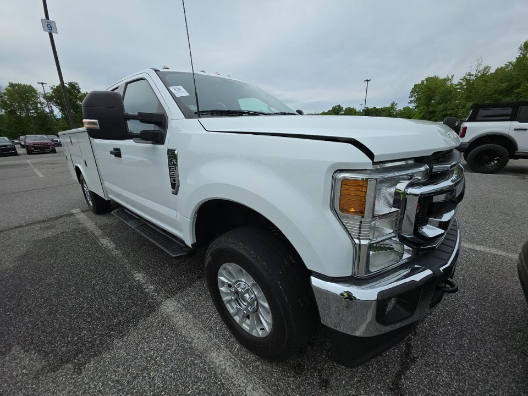 2022 Ford F-350SD XLT 168 WB