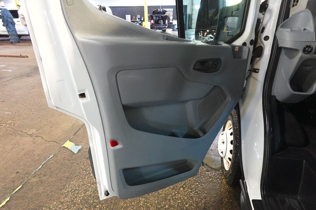 2019 Ford Transit-350 Base 138 WB