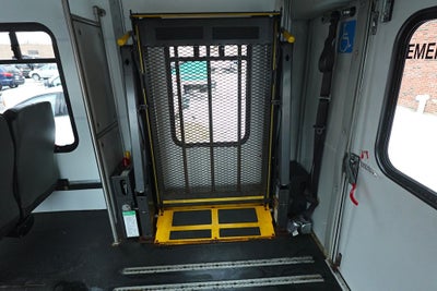 2017 Ford E-350SD Base Cutaway