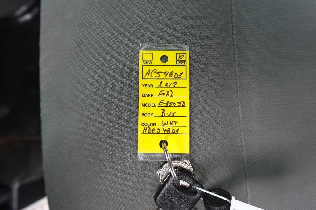 2017 Ford E-350SD Base Cutaway