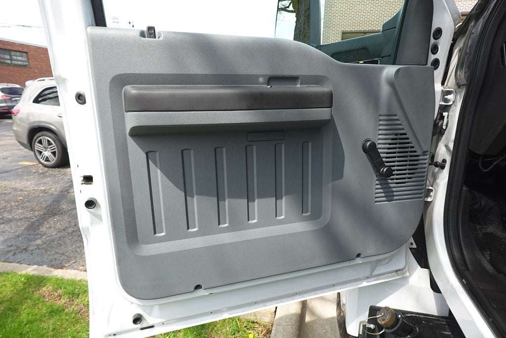 2023 Ford F-650SD Base