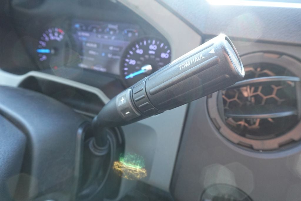 2023 Ford F-650SD Base