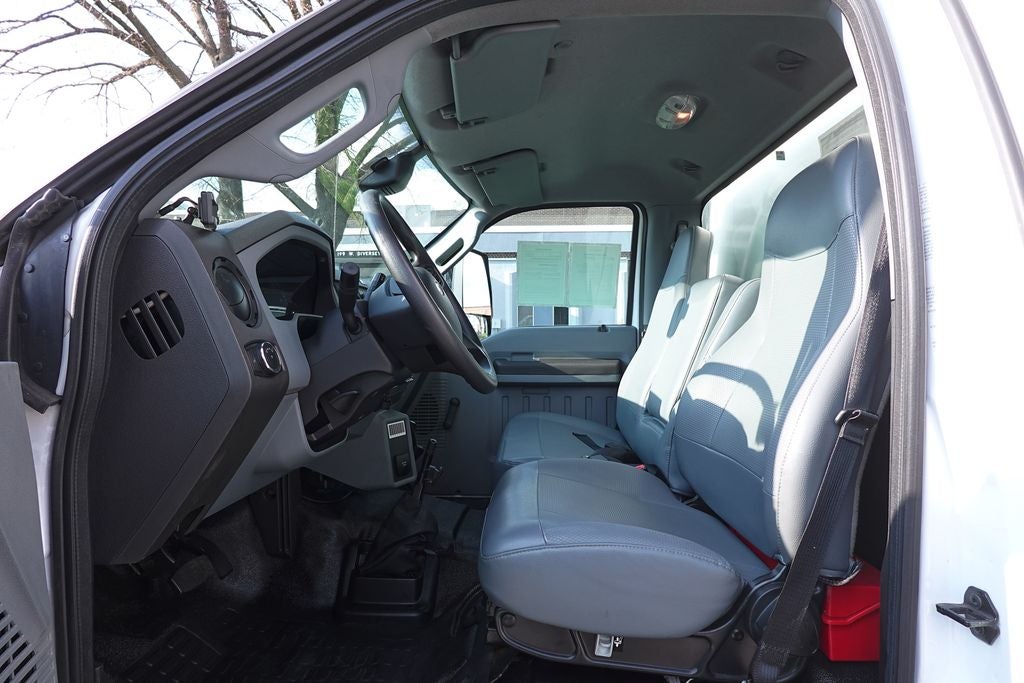 2023 Ford F-650SD Base