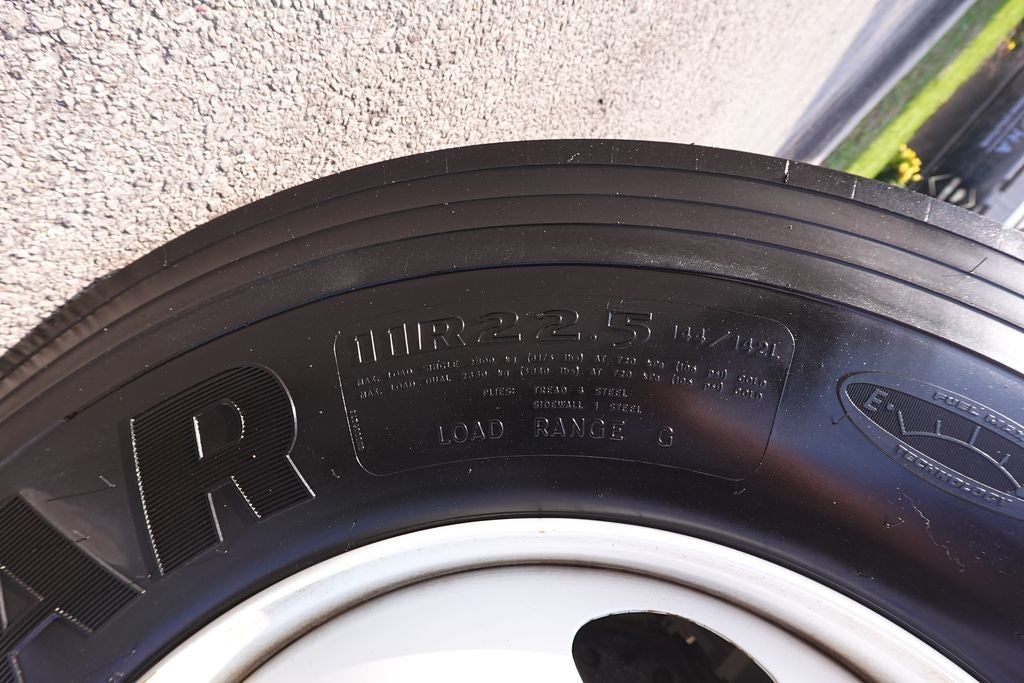 2023 Ford F-650SD Base