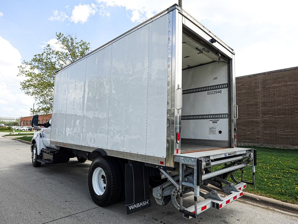 2023 Ford F-650SD Base