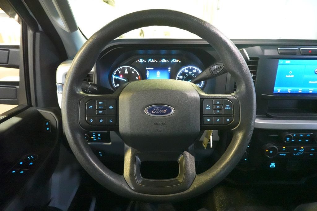 2023 Ford F-350SD XLT 145 WB