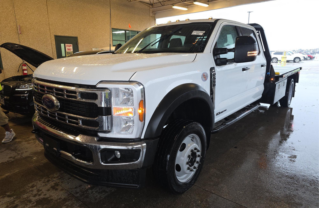 2025 Ford F-550SD XLT DRW