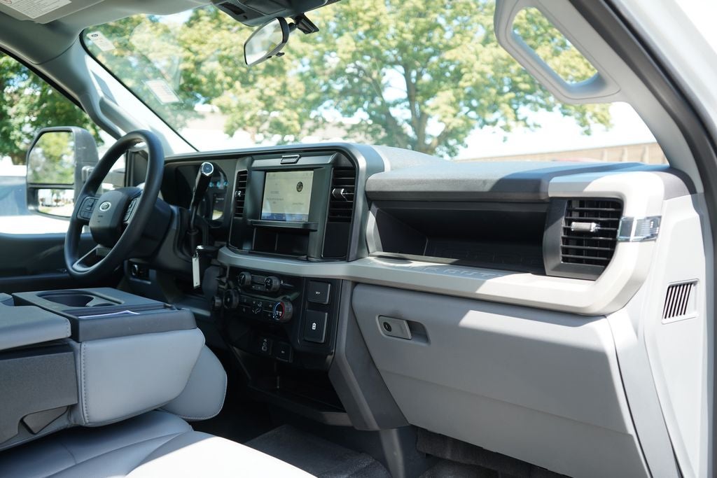 2026 Ford F-450SD XL DRW