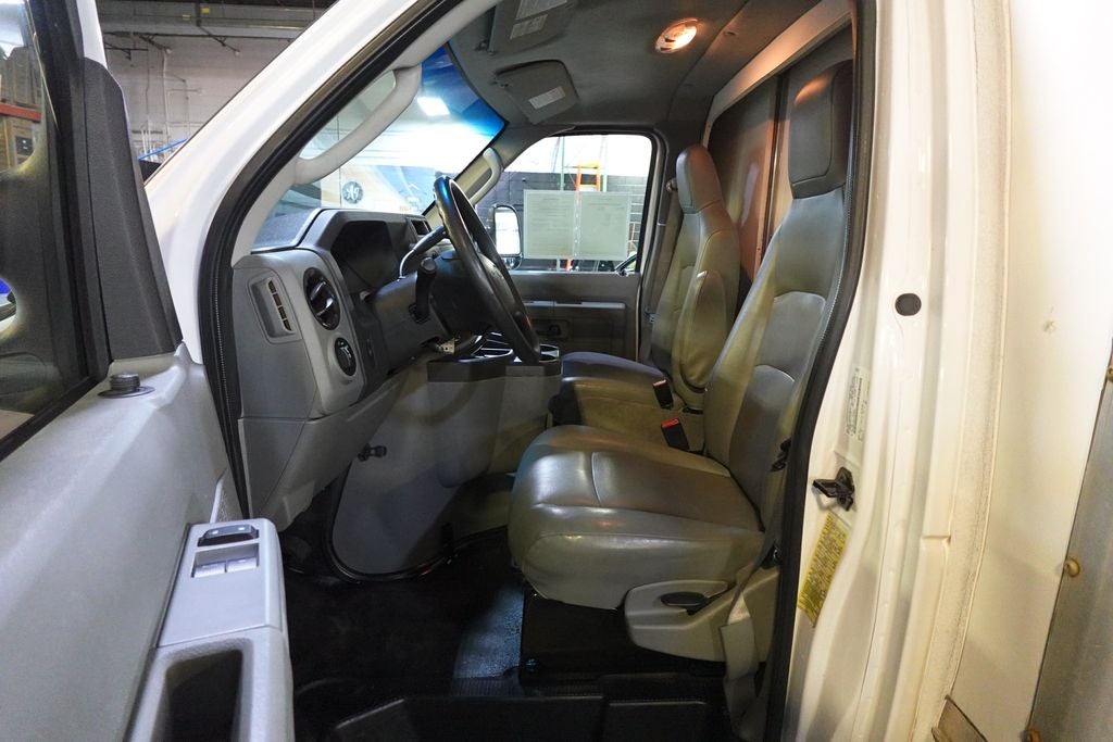 2019 Ford E-350SD Base Cutaway