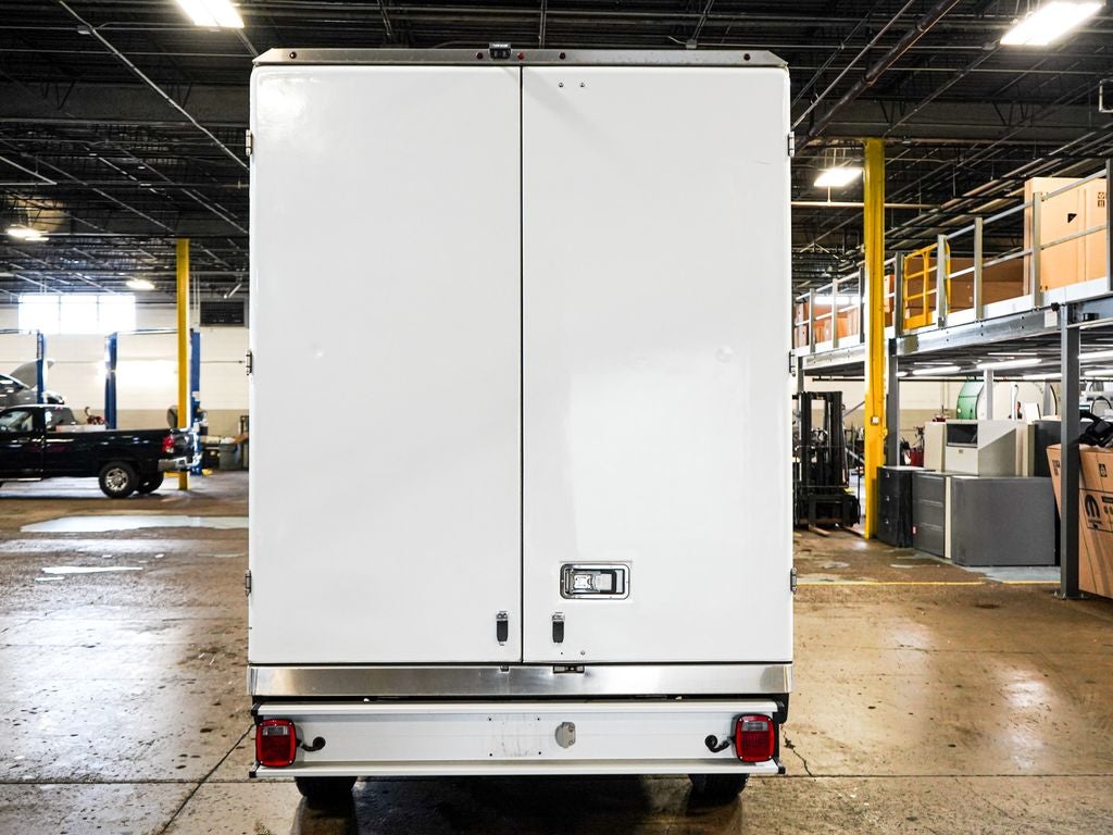 2024 Ford E-350SD Base Cutaway