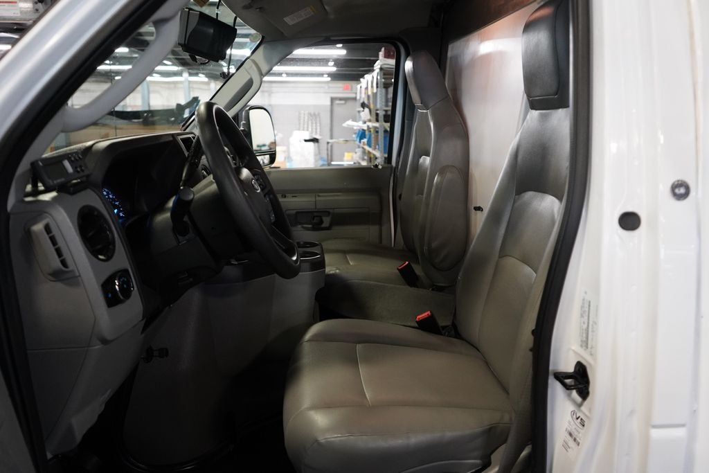 2024 Ford E-350SD Base Cutaway