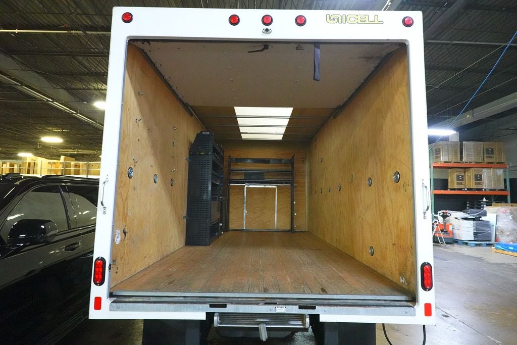 2022 Ford E-450SD Base DRW