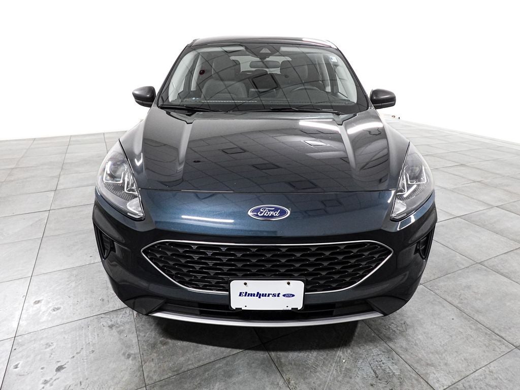 2022 Ford Escape Hybrid SE