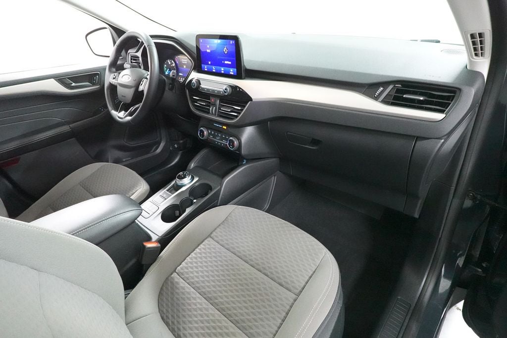 2022 Ford Escape Hybrid SE