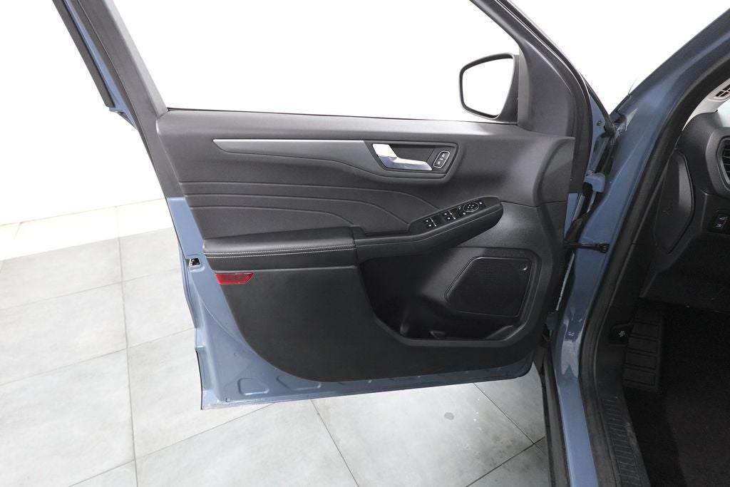 2023 Ford Escape Plug-In Hybrid Base