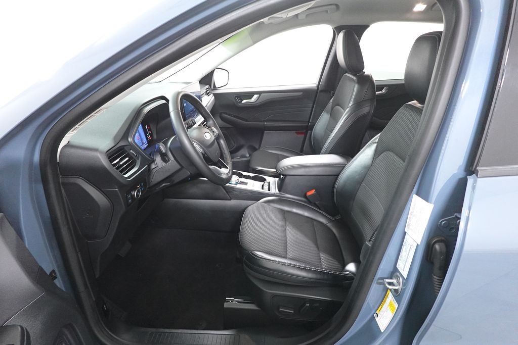 2023 Ford Escape Plug-In Hybrid Base