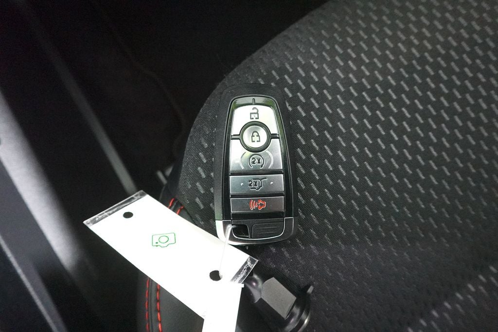 2025 Ford Escape Hybrid ST-Line