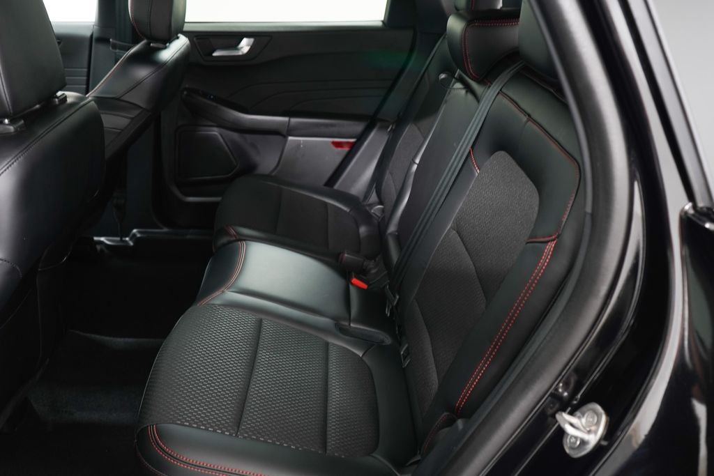 2025 Ford Escape Hybrid ST-Line Select