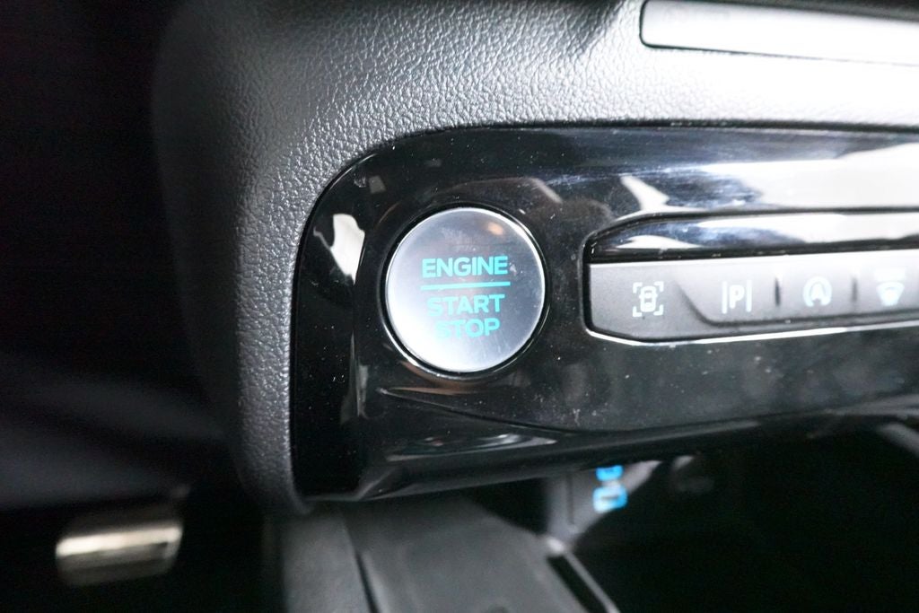 2023 Ford Escape ST-Line Elite