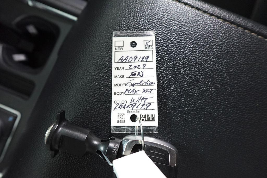 2024 Ford Expedition Max XLT