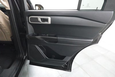 2022 Ford Explorer Base