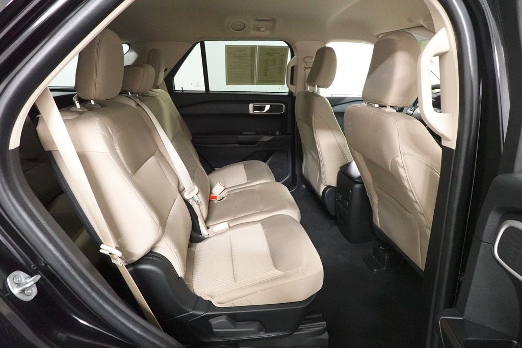 2022 Ford Explorer Base