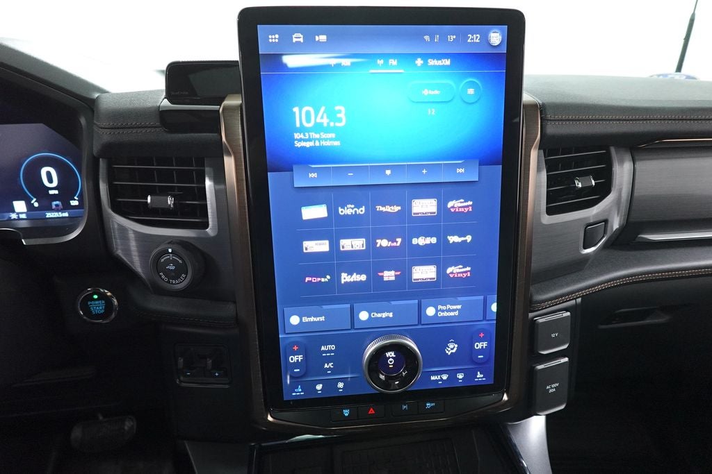 2023 Ford F-150 Lightning Lariat