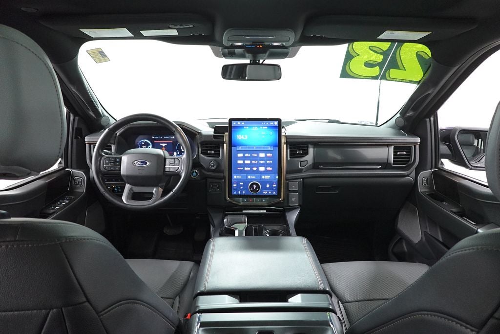 2023 Ford F-150 Lightning Lariat