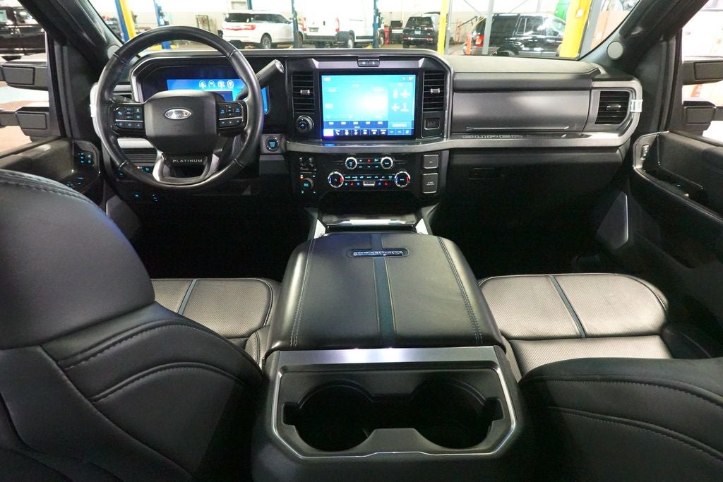2025 Ford F-250SD Platinum