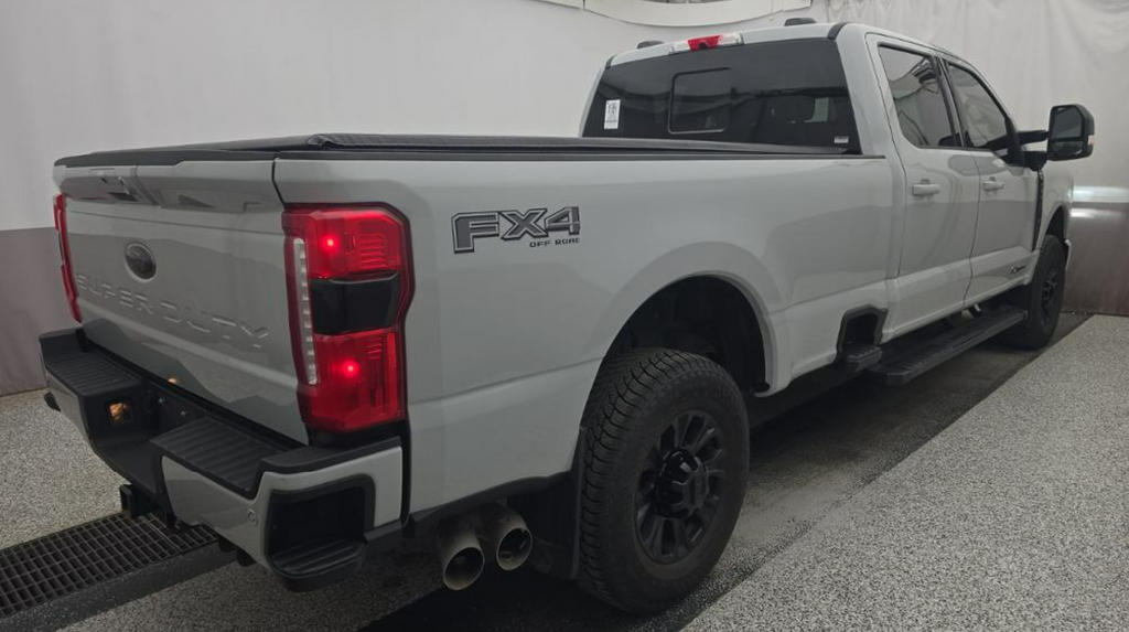2025 Ford F-250SD Lariat