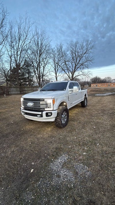2019 Ford F-250SD Lariat